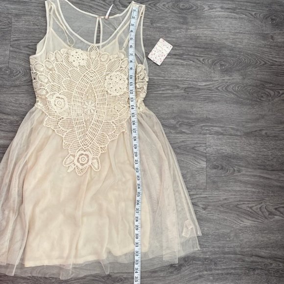 NWT Free People Ivory Mini DRess - Picture 3 of 4